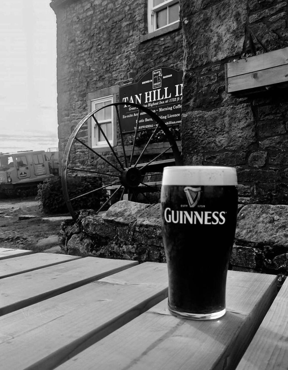 The Tan Hill Inn Keld Exterior photo